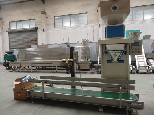 Woven Bag Filling Equipment Plastic Pouch Packing Machine For Poultry Feed