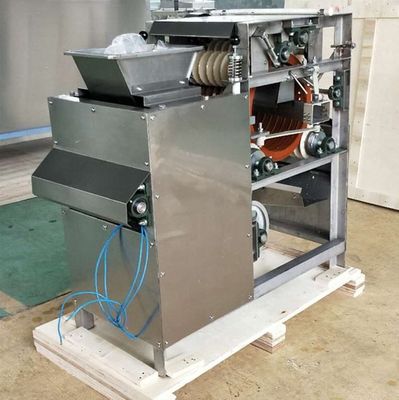 Rolling Peeling Nut Roasting Machine No Pollution Nut Shelling Machine