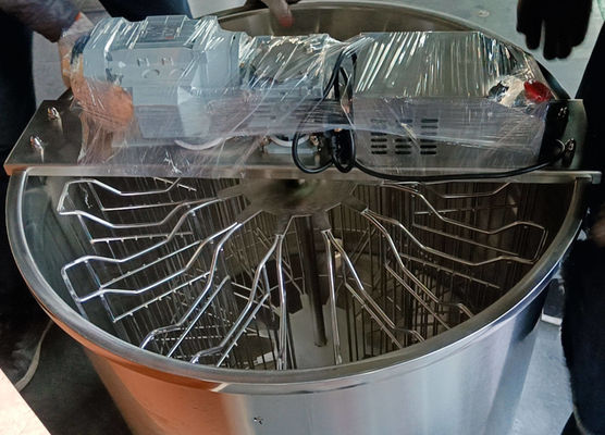 Commercial Honey Processing Machines 12 Frames Honey Extractor For Beekeeping