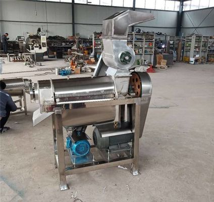 Compact 500kg Per Hour Fruit Juice Making Machine Screw Juicer Machine