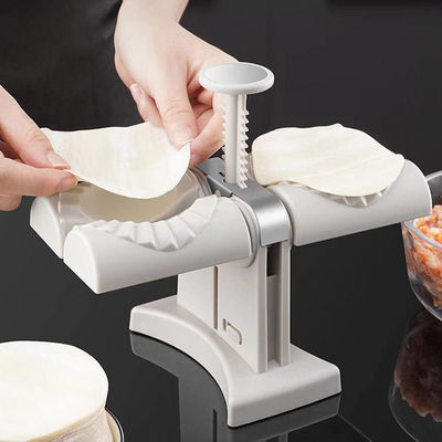 Small 30 Pcs/Min Manual Dumpling Making Machine For Household