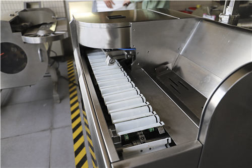 Efficient Cnc Shrimp Processing Equipment Fully Automatic Peeling