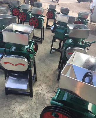 2200w Oat Flaking Machine Wheat And Cereal Flakes Machine Carbon Steel